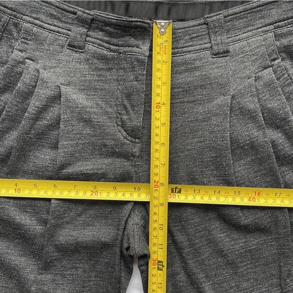 Front Rise Measurements - Picture 2 of 2